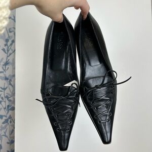 Hugo BOSS Black Leather Lace-Up kitten heels